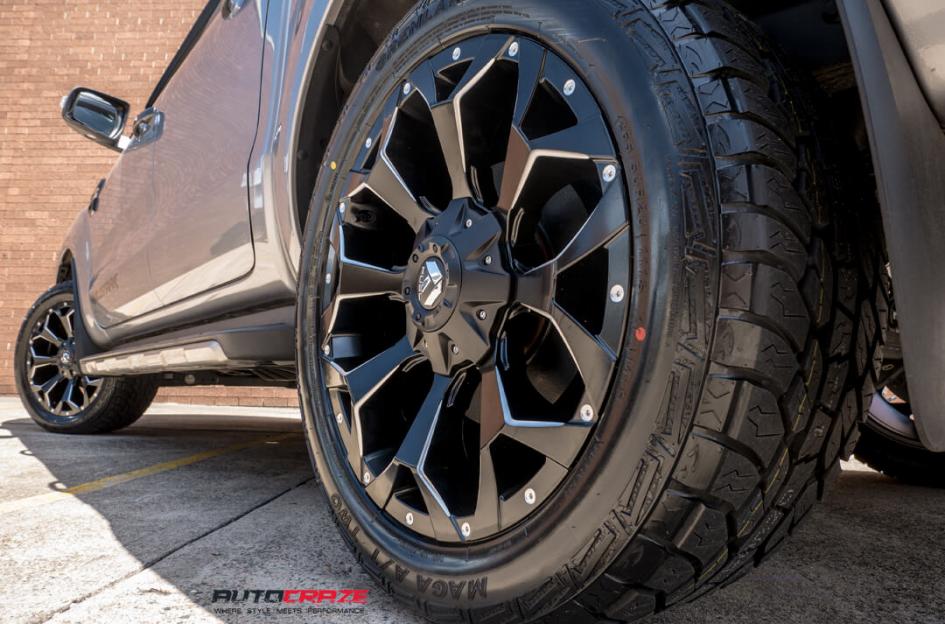 FORD RANGER ASSAULT GLOSS BLACK MILLED ACCENTS